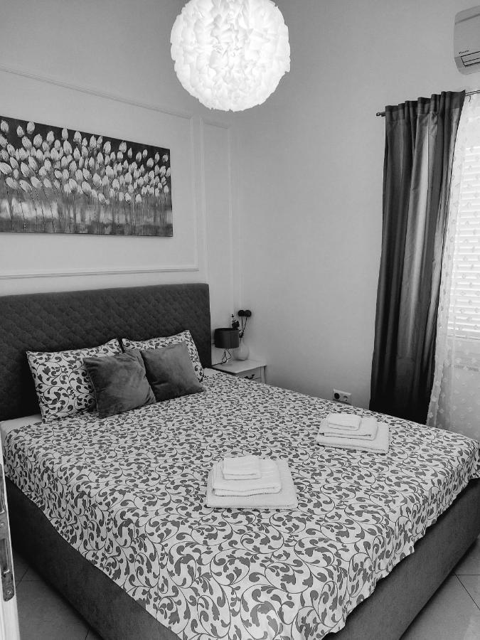 Apartman Moris Malinska Exteriör bild