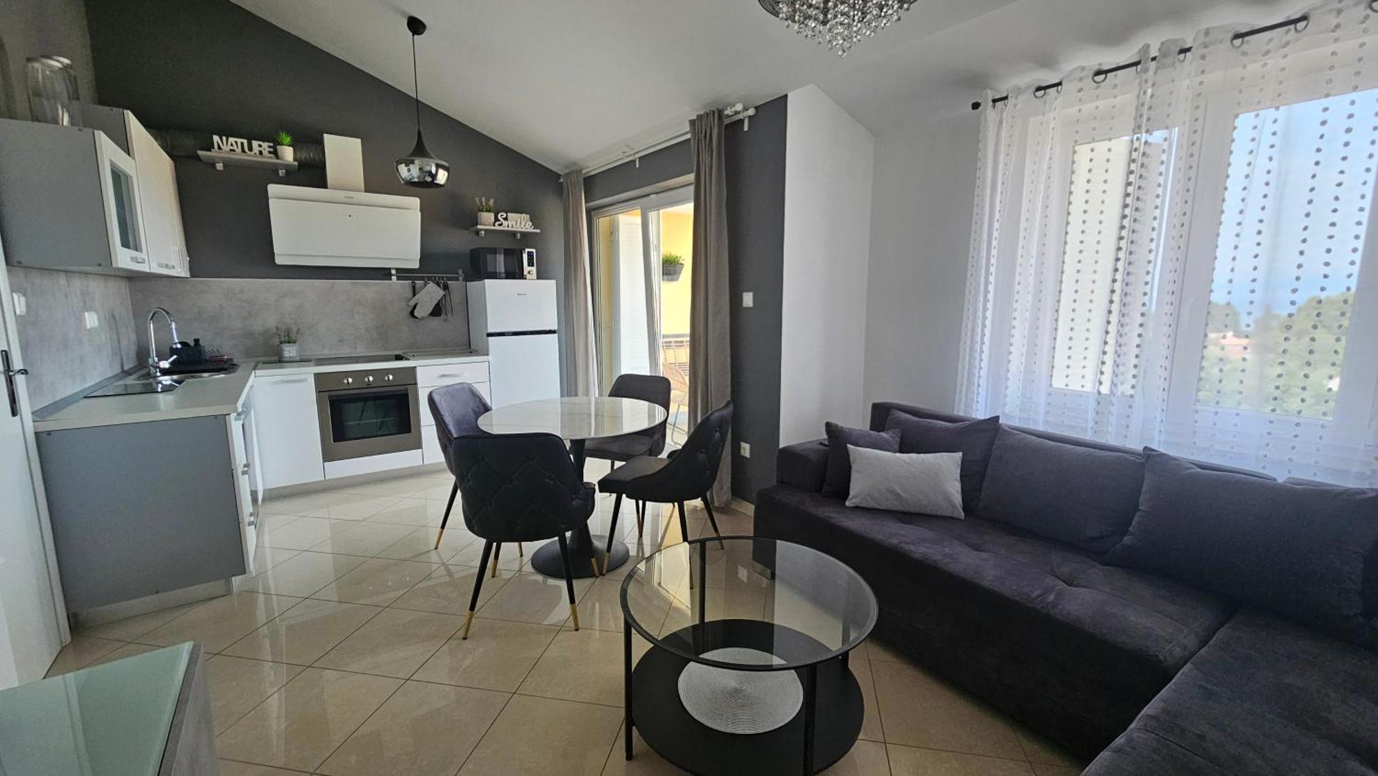 Apartman Moris Malinska Exteriör bild