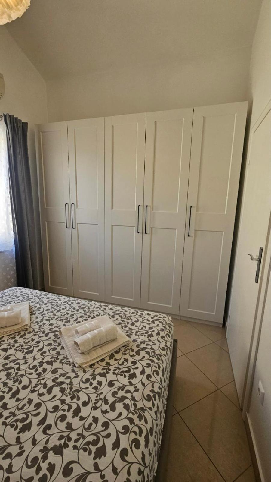 Apartman Moris Malinska Exteriör bild